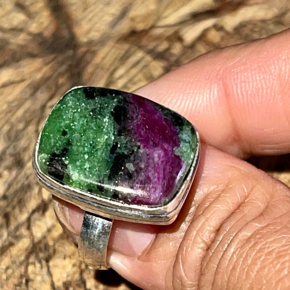 Anyolite Ruby Green Zoisite Ring Size 8 - Picture 7 of 10
